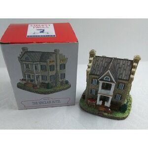 Liberty Falls Collection AH179 The Sinclair Hotel Miniature Village 1999 Boxed